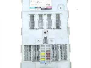BMW 5A908E8, 00003CF8, 5A908E8-01, 6135-5A908E8-01, 00003CF8 / 5A908E8, 00003CF8, 5A908E801, 61355A908E801, 00003CF8 7 (G11, G12) 2018 Unité de commande centrale pour système de confort