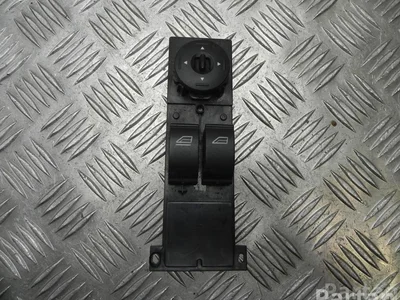 Ford 3M5T 14529 CE / 3M5T14529CE FOCUS II (DA_, HCP) 2006 Bouton de lève-vitre - Image 1