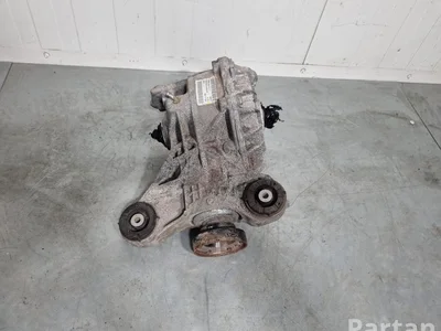 Land Rover HK834A213LC, HK83-4A213-LC / HK834A213LC, HK834A213LC RANGE ROVER VELAR (L560) 2022 Réducteur essieu arrière - Image 1