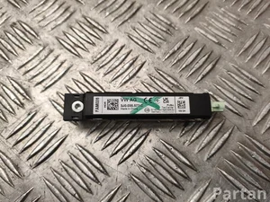 Volkswagen 3J0 035 577 C / 3J0035577C PASSAT B9 Variant (CJ5) 2024 Aerial Booster