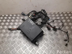 Dodge P68384608AC CHALLENGER kupė 2019 Saugiklių dėžė