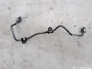 Mercedes-Benz C-CLASS (W205) 2015 Tube de distribution de carburant