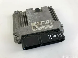 Škoda 0281019903; 03L906018RS / 0281019903, 03L906018RS SUPERB II (3T4) 2014 Unités de contrôle