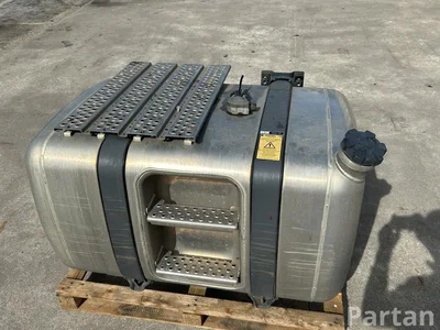 Gebrauchtes Original Mercedes-Benz Trucks A9604709502, A0175422017 ACTROS MP4 / MP5 2021 Kraftstofftank 490L - Bild 1