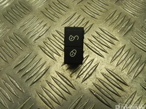 Jaguar J9D3-14017-DB / J9D314017DB I-PACE 2019 Interrupteur de sécurité pour verrouillage central