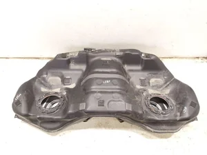 Maserati 670003257 QUATTROPORTE VI 2014 Réservoir de carburant