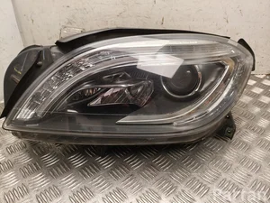 Mercedes-Benz A166 820 22 59 / A1668202259 M-CLASS (W166) 2012 Phare gauche