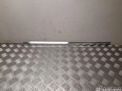 Mercedes-Benz 051 S-CLASS (C126 Coupe) 1980 Décoration de cadre de verre porte - Image 1