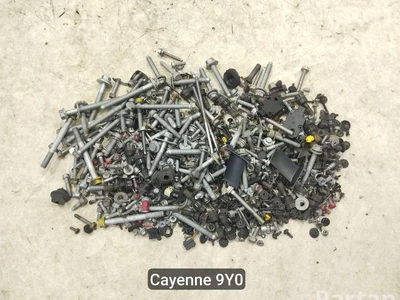 Porsche Cayenne 9Y0 9Y3 2021 Boulon complect - Image 1