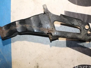 Volvo XC60 2011 L'élément longitudinal de la travée