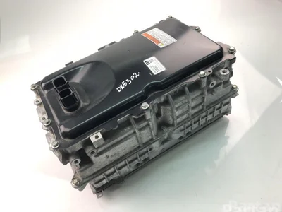 Toyota G9200-33150 / G920033150 CAMRY Saloon (_V5_) 2019 Inverter w/converter - Image 1