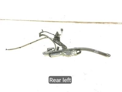 Chrysler 68368919AAA, 68368919AA, P68368919AA, 5926737AB, PN5926737AB Pacifica 2018 Moteur de fermeture de porte Left Rear - Image 1