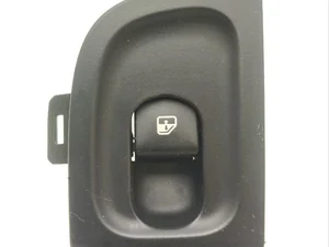 Maserati 188259 QUATTROPORTE V 2010 Bouton de lève-vitre Left Rear