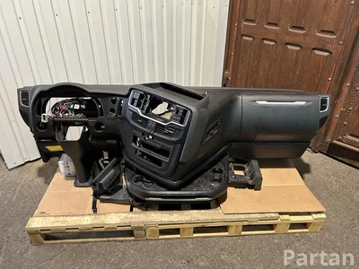 Iveco Trucks S-WAY 2021 Paneelsatz - Bild 1