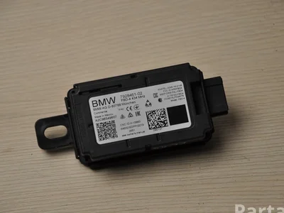 BMW 7928461 2' F44 Gran Coupé 2021 Amplificateur d'antenne - Image 1