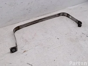 Mercedes-Benz A2054700040 KLASA C (W205) 2015 Inne części silnika