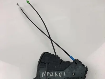 Toyota 011216B AURIS (_E18_) 2016 Serrure de porte Left Front - Image 1