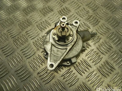 Toyota 30602465 RAV 4 IV (_A4_) 2013 Pompe à vacuum - Image 1