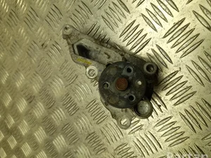 Renault 210109404R Clio V 2021 Pompe à eau