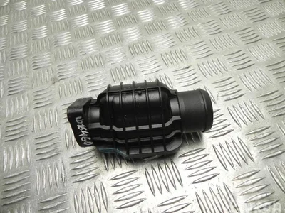 Peugeot 9687261180 5008 2012 Prise d'air / Conduit d'air d'admission - Image 1