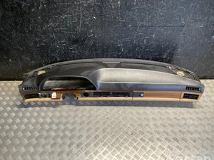 Mercedes-Benz S-Class W126 1983 Tableau de bord