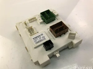 Volvo 31453184AF XC40 2019 Caja de fusibles