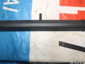 Volvo 9928200019 XC60 2010 Rideau de coffre