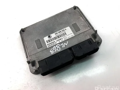 Škoda 03E906033A FABIA I (6Y2) 2007 Unité de contrôle moteur - Image 1