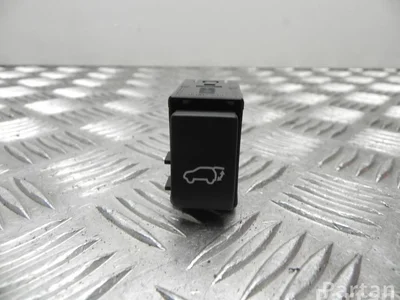 Lexus 15C332 RX (_L1_) 2009 Bouton du coffre à bagages - Image 1