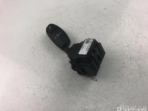 BMW 692410407 5 (E60) 2008 Dźwignia kolumny kierowniczej (przycisk wielofunkcyjny)