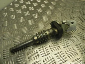 Mercedes-Benz 166 460 109 / 166460109 M-CLASS (W166) 2013 Arbre de direction intermédiaire