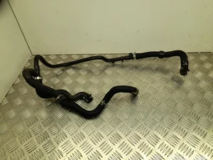 Jaguar J9D3-8D118-AC / J9D38D118AC I-PACE 2019 Tuyau de radiateur