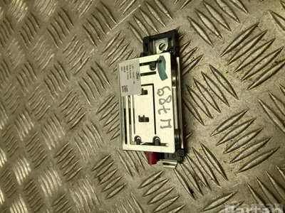 Ford USA LJ8T-19K351-AA / LJ8T19K351AA Mustang Mach-E 2022 Antenne - Image 1