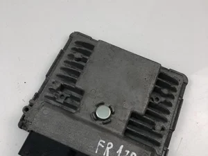 Seat 03F906070GS IBIZA IV (6J5, 6P1) 2012 Unité de contrôle moteur