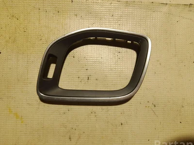 Volvo S60 II 2016 Ventilation arrière - Image 1