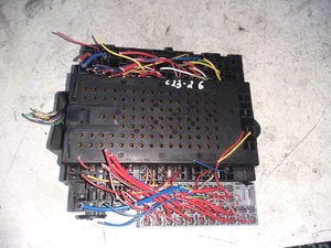 Volvo 30679527 XC90 I 2004 Boîte à fusibles