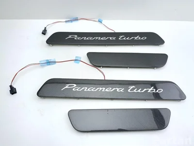 Porsche 971583173A, 971853467AA PANAMERA (971) 2017 Bordure de seuil de porte complect - Image 1