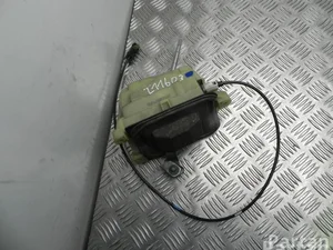 Mercedes-Benz A 204 267 39 24 / A2042673924 C-CLASS (W204) 2008 Levier de vitesse