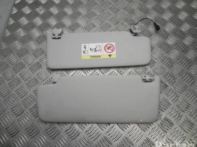 Škoda W071 SUPERB III Estate (3V5) 2018 Sun Visor with mirror Kit - Image 1