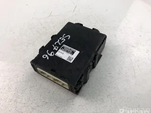 Toyota 89535-12011 / 8953512011 AURIS (_E18_) 2016 Unité de contrôle pour boîtes de vitesses automatiques