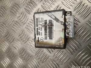 Mercedes-Benz 000 820 80 26 / 0008208026 S-CLASS Coupe (C140) 1994 Unité de contrôle pour airbag