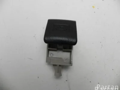 Toyota 53631-52010 / 5363152010 IQ (_J1_) 2010 Poignée - Image 1