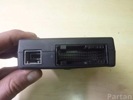 FORD 8M5T-19G488-AM / 8M5T19G488AM FIESTA VI 2009 Interface box (control unit 'bluetooth')