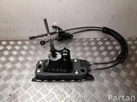 Audi 2Q0 711 049 AA / 2Q0711049AA A1 Sportback 2019 Pavarų svirtis Mechaninė pavarų dėžė