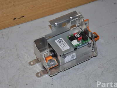 Mercedes-Benz A7899826201 EQA 2021 Unité de contrôle pour la surveillance de la batterie - Image 1