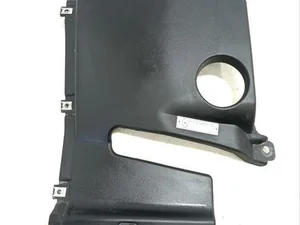 Maserati 068266200, 35966 GRAN TURISMO 2008 Couvert de moteur