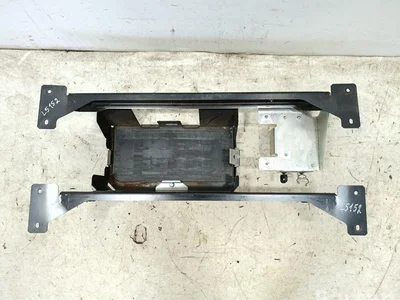 Maserati GRAN TURISMO 2011 Bandeja de batería - Imagen 1