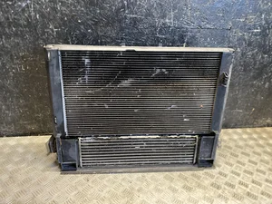 Hyundai 7600530-04, 9288940-02, 7618807-01 / 760053004, 928894002, 761880701 i40 CW (VF) 2014 Radiateur complect Refroidisseur d'air comprimé intermédiaire Ventilateur de radiateur Condenseur