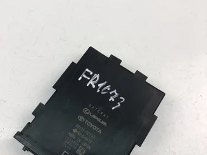 Toyota 89111-02110 / 8911102110 YARIS (_P13_) 2018 unidad de control