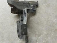 Gebrauchtes Original Land Rover J8A2-001A05-AB / J8A2001A05AB RANGE ROVER VELAR (L560) 2017 Kühlerbefestigungsteile